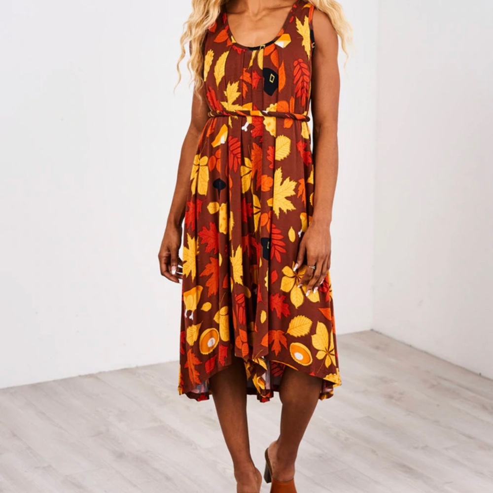 Latched Mama Turkey Romper. Standard size fits 6-18. NWT